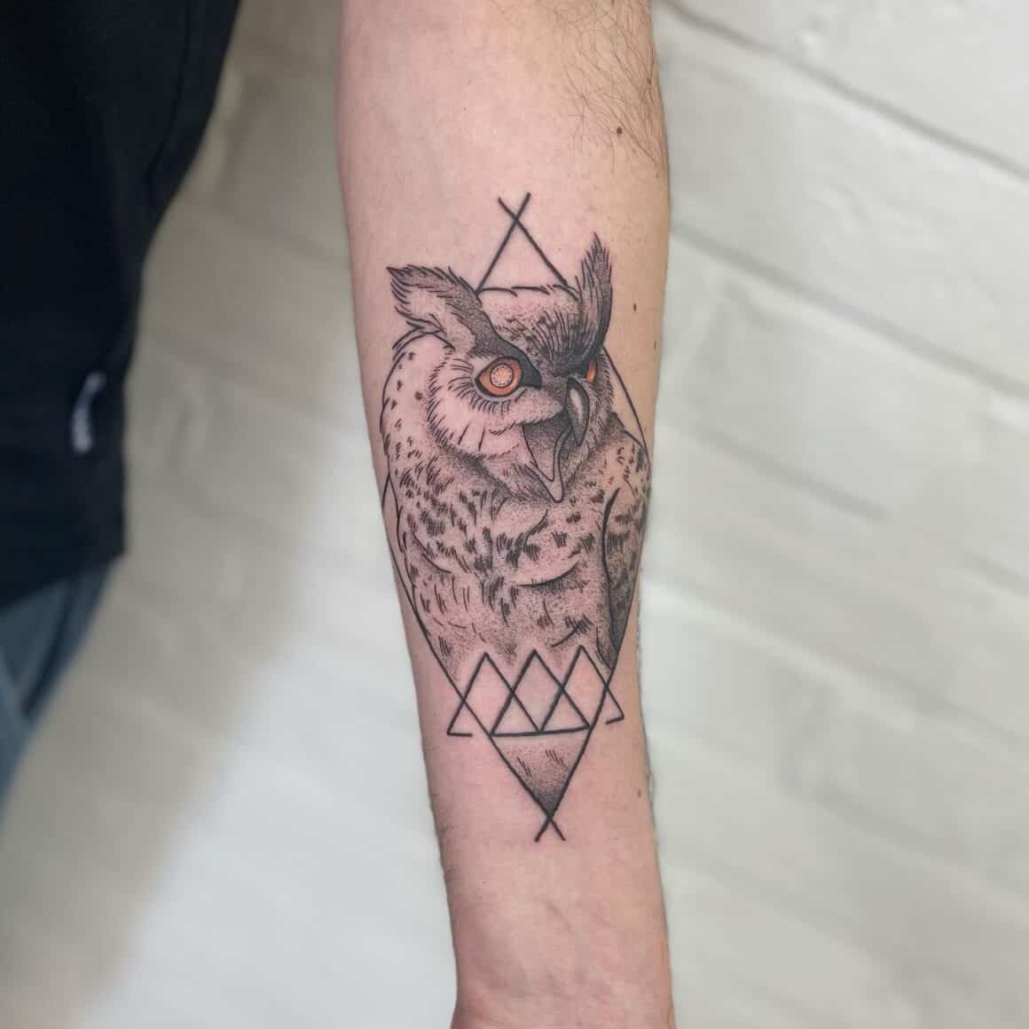 High Voltage Tattoo on Twitter Any BladeRunner fans out there Heres an  awesome tattoo of the owl wthe Tyrell Corp logo by ArtOfKevinLewis  httptcoLNLu3E4FVe  X