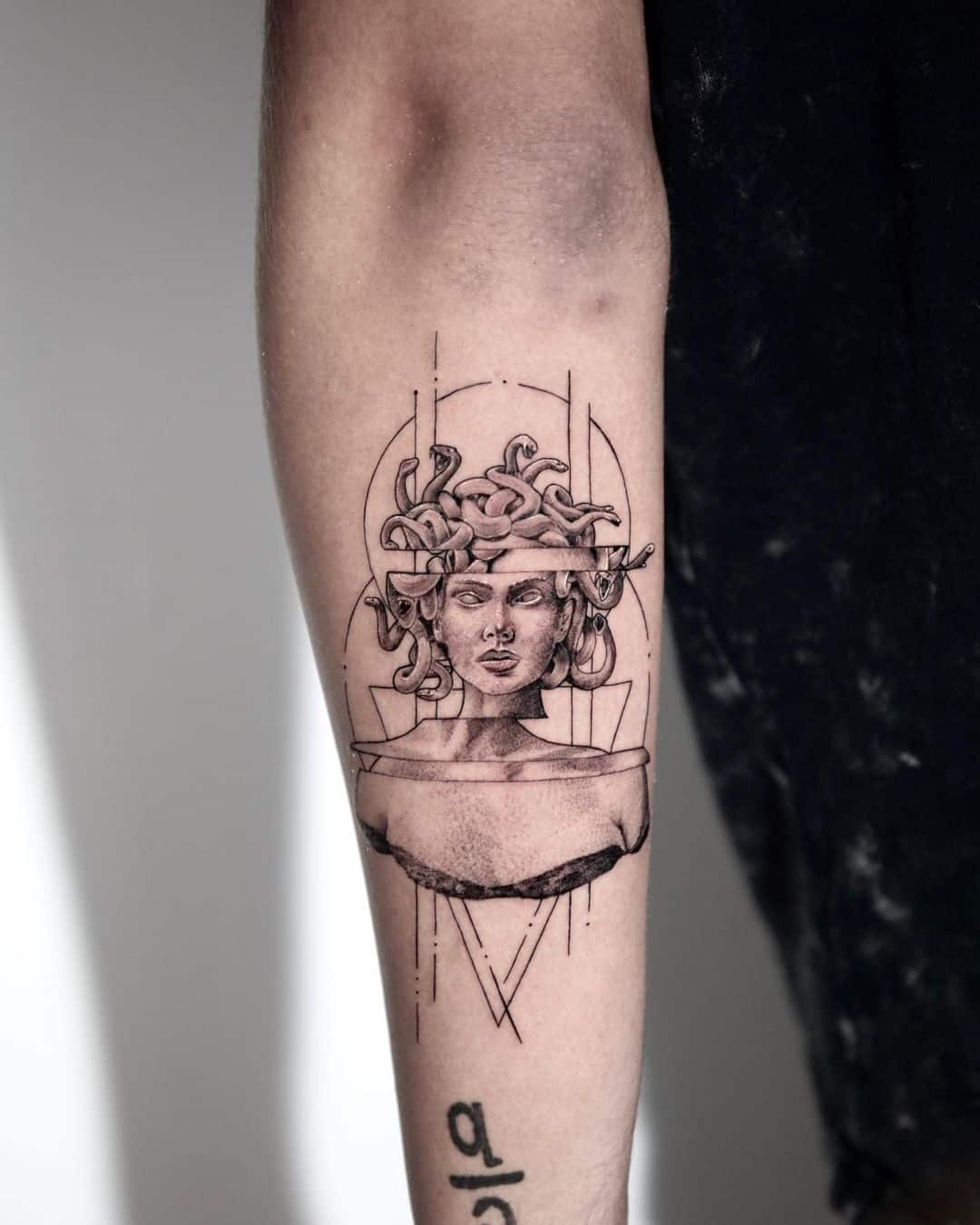 42 Fearsome and Awesome Medusa Tattoos With Meaning