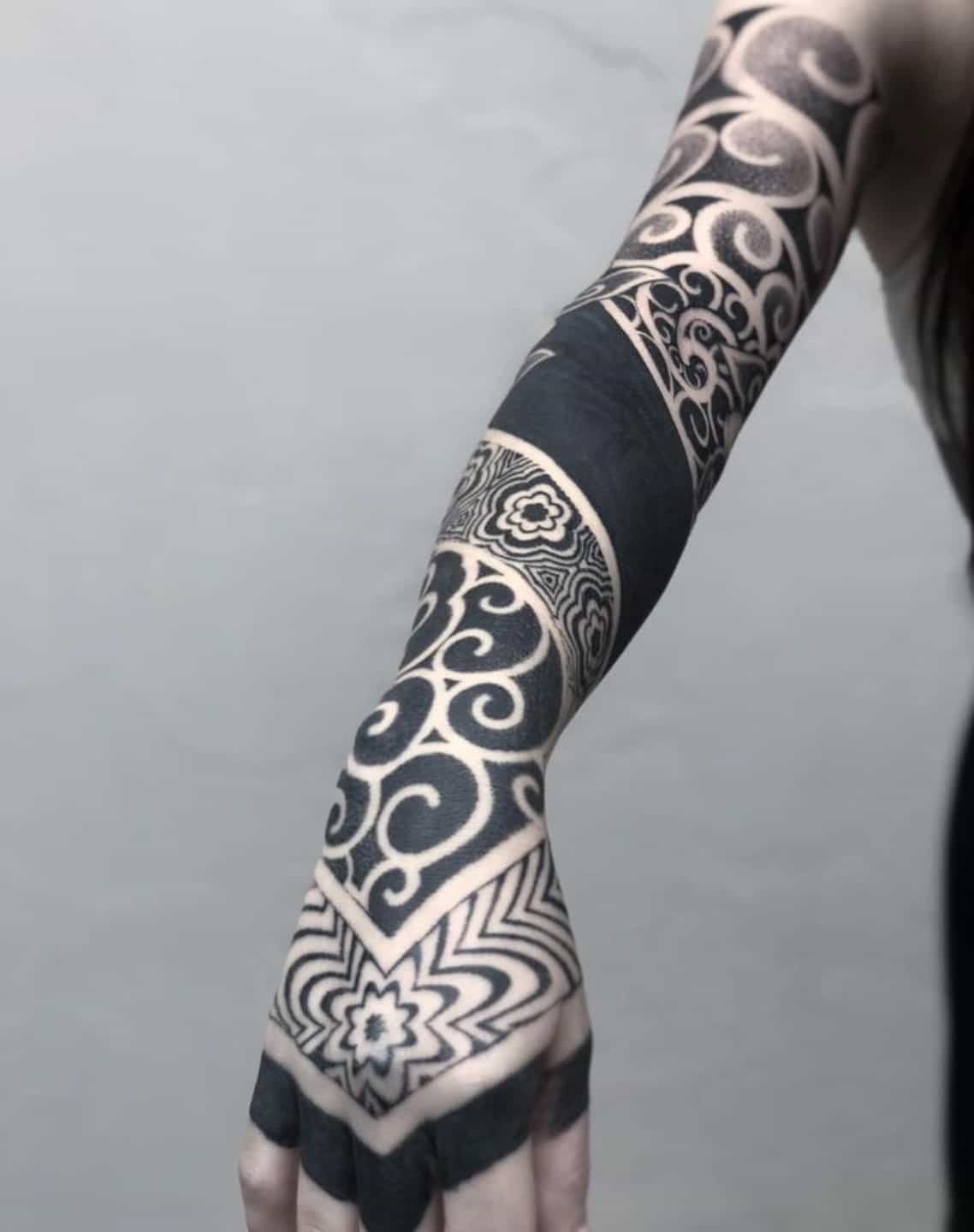 🥷 Blackwork Geometric Leg Sleeve By Ladeh_tattoo #tattuba #tattoo  #tattooartist #inked #blackwork - YouTube