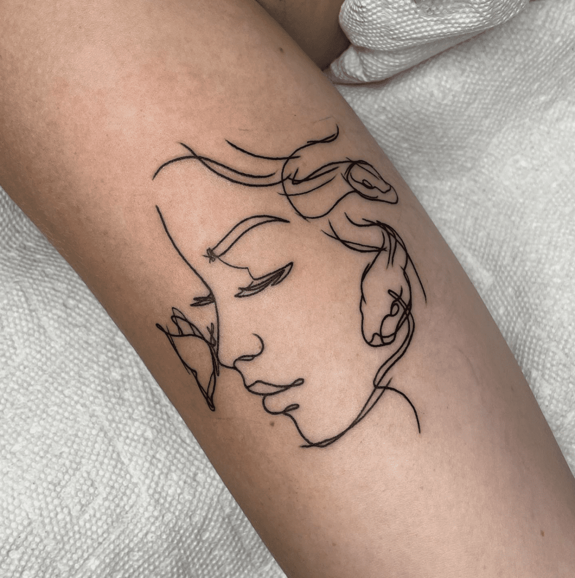 Medusa Small Tattoo  TATTOOGOTO