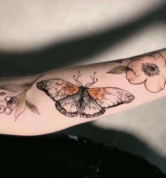 22 Moth Tattoos to Admire - Body Artifact 22 Moth Tattoos to Admire