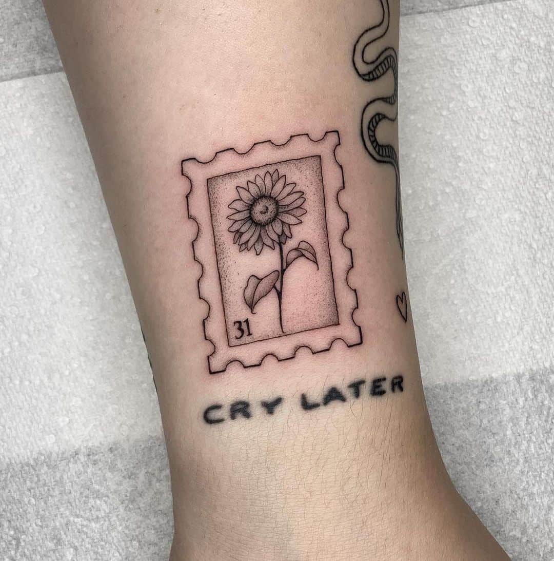 Brittany Bodis - Little sunflower 🌻 #sunflowertattoo #sunflower #sunflowers  #sun #flowers #flower #flowertattoo #floral #tattoo #petal #leaf #botanical  #ink #inked #bloom #summer | Facebook