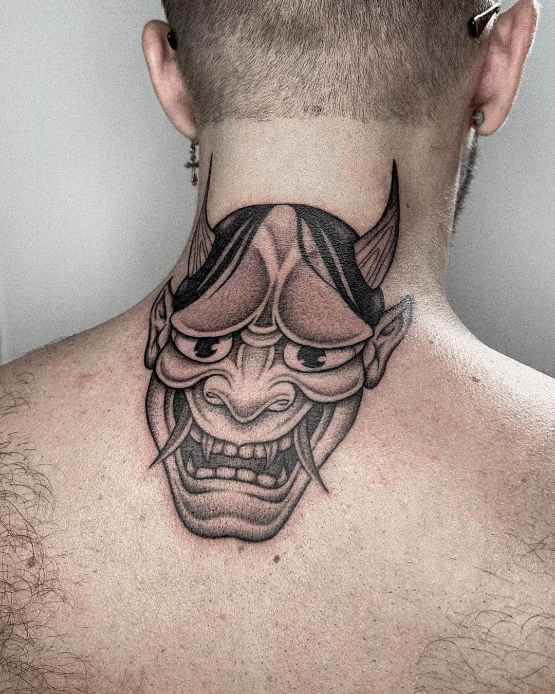 35 of the most glorious neck tattoos!