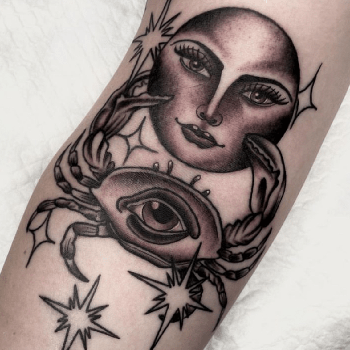 Woman left in tears after star sign tattoo goes horribly wrong - Yahoo  Sports