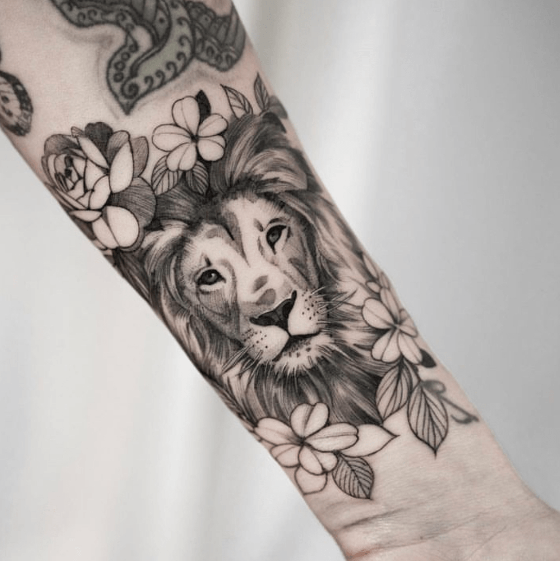 The Best Astrology Tattoos to Get for Every Sign