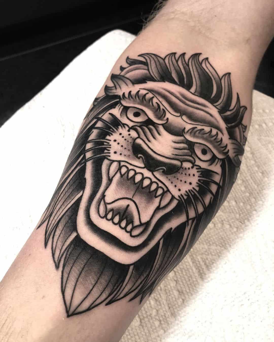 Geometric Lion Tattoo - Semi Permanent – Simply Inked