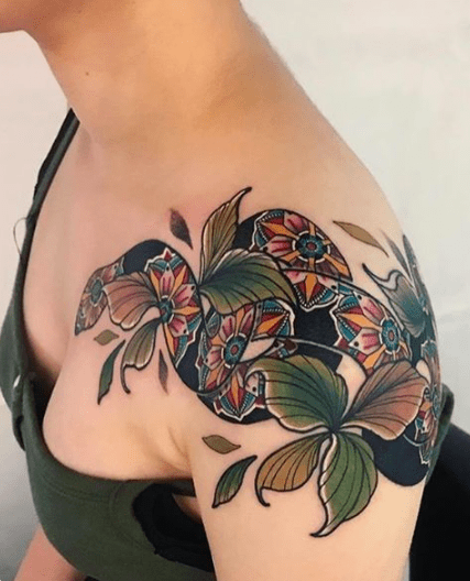 Another floral shoulder. Love this placement ♡ #floraltattoo #tattoo... |  TikTok