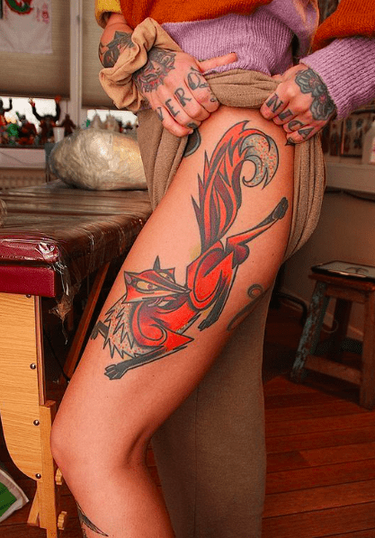 Thigh Tattoos for Women12