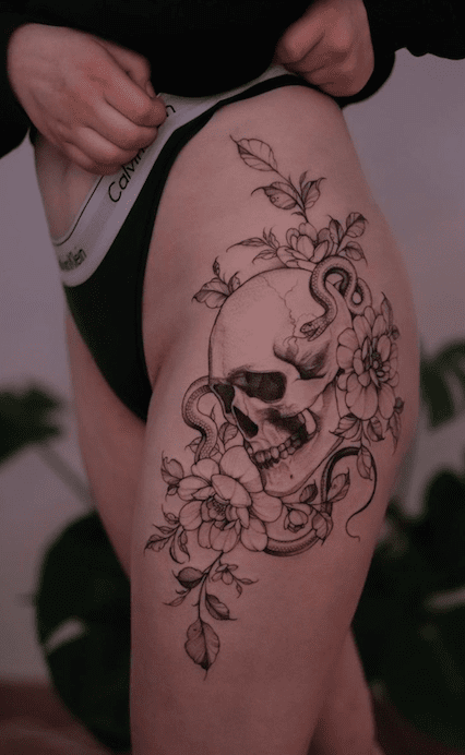 40 Thigh Tattoos for Women