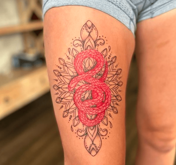 40 Thigh Tattoos for Women