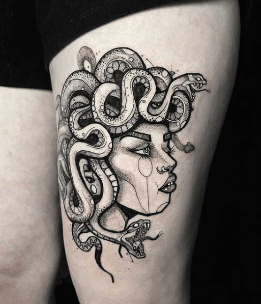 28 Bold Medusa Tattoos To Make You Feel Powerful • Body Artifact