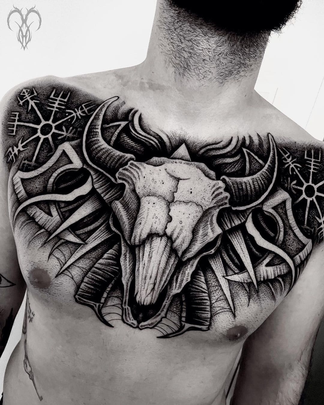 93 Amazing Bull Skull Tattoo Designs for Men [2024 Guide] | Bull skull  tattoos, Skull tattoo design, Skull tattoo