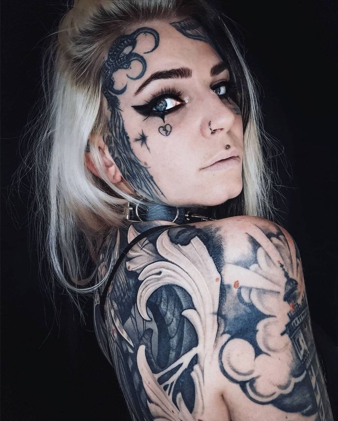 Face tattoo by Jani Tattoos | Post 3050