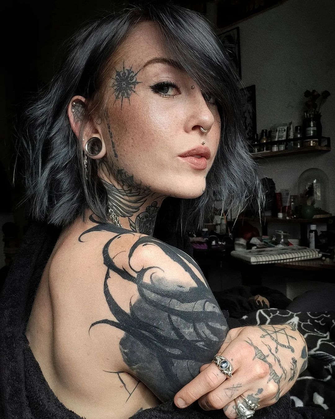 Post Malone Temporary Face Tattoo Set | Tattoo Icon – TattooIcon
