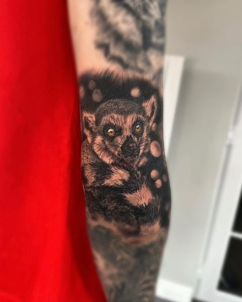 Lemur tattoo by Oleg Black | Post 24597