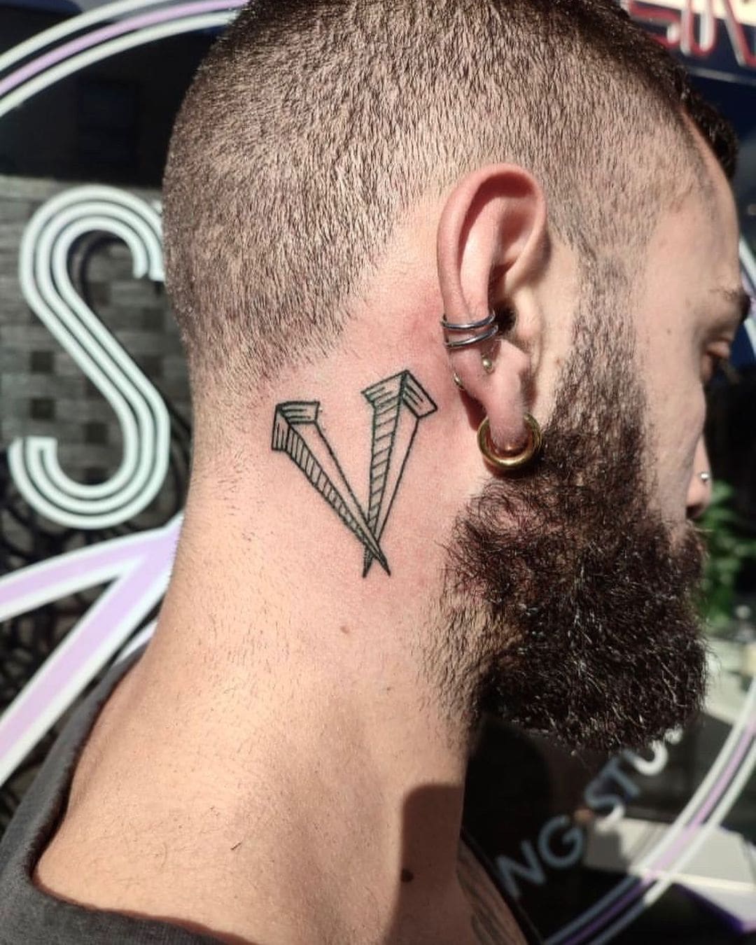 Triangle tattoo | Tattoos, Triangle tattoo, Tattoo studio