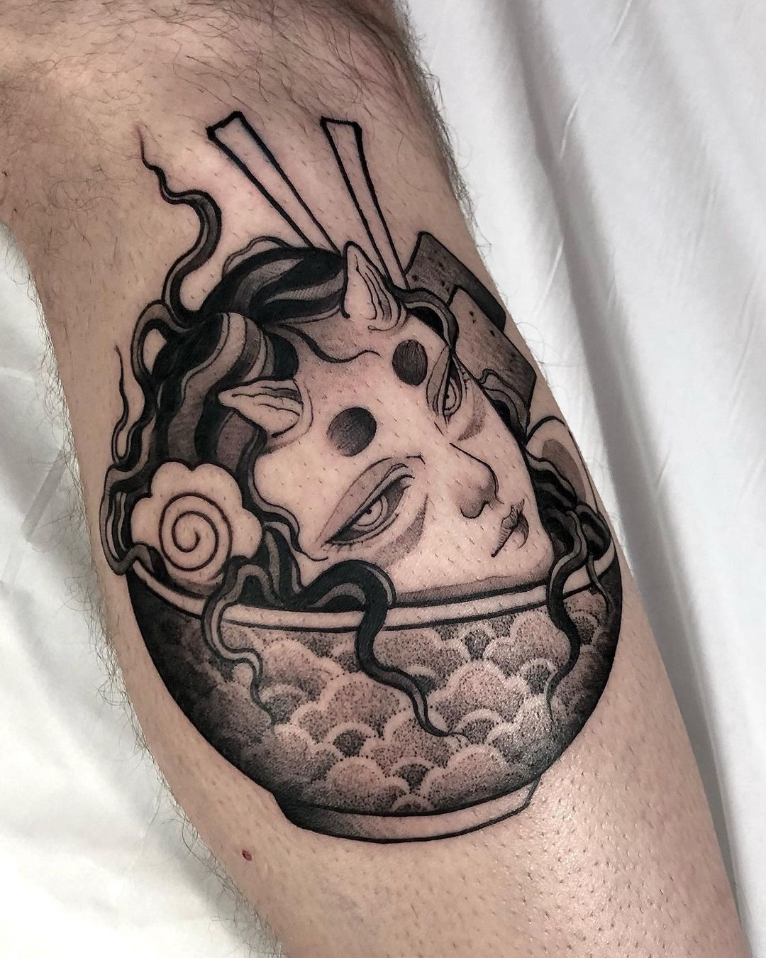 Jeisink Tattoos - 🐸 Gamabunta e gamakichi🐸 . . ORÇAMENTO VIA DM😋 . . # tattoo #drawing #draw #ink #tatuagem #naruto #uzumaki #jiraya #gamabunta # gamakichi #sapos #oriental #japanese #japanesetattoo #artist | Facebook