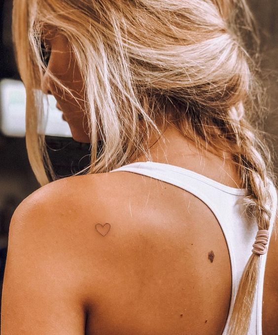 30+ Shoulder Tattoo Designs | Shoulder Tattoos for Girls | Women Shoulder  Tattoo p1 - YouTube
