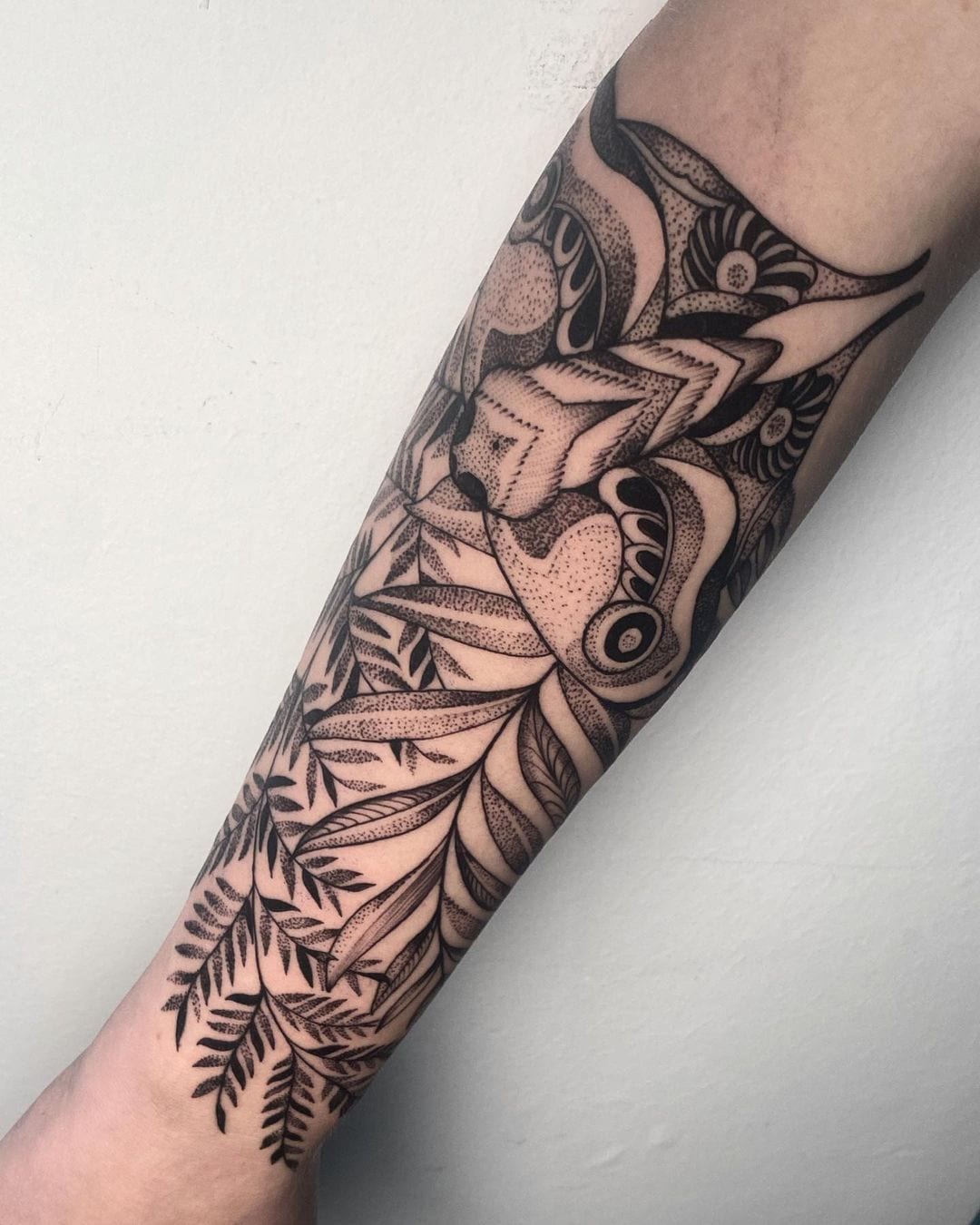 Ellie's tattoo - The Last of Us Part II  Gaming tattoo, The last of us,  Sleeve tattoos