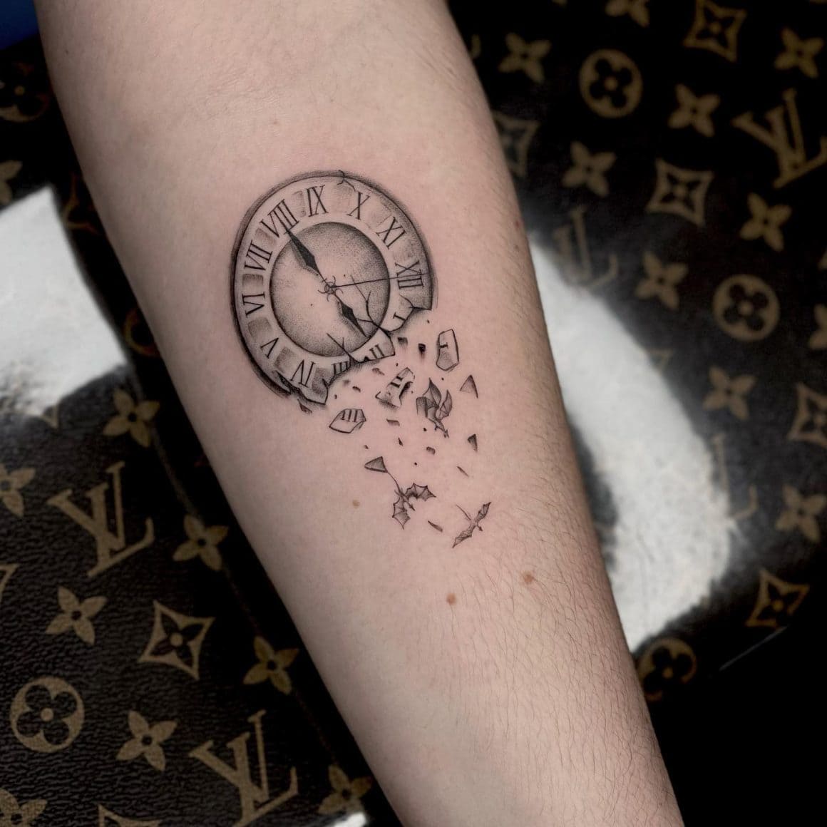 How Long do Tattoos Take to Heal? A Day-to-Day Timeline – Numbed Ink Company