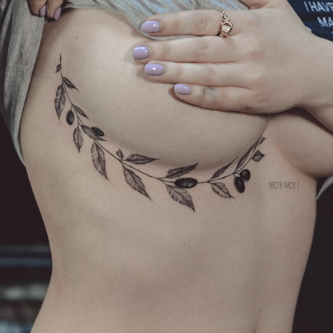 35+ Underboob Tattoos Meanings Designs and Ideas – neartattoos