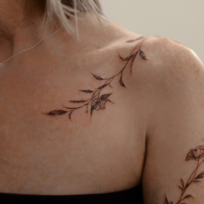 30+ Simple Flower Vine Tattoos For Understated Beauty • Body Artifact